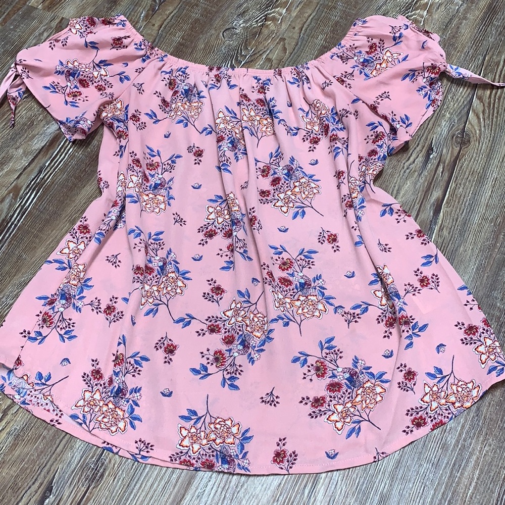 Pink rose top